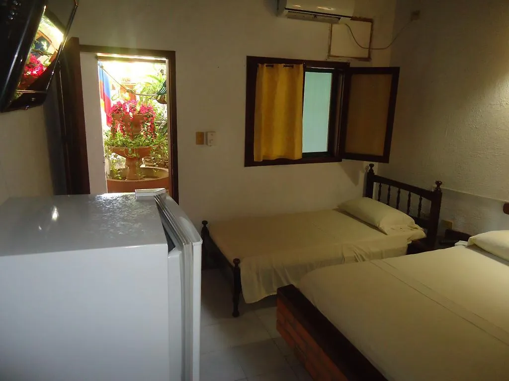 **  Hotel Nueva Granada Santa Marta Colombia