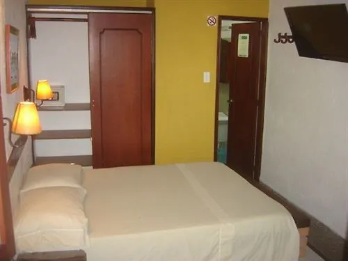 **  Hotel Nueva Granada Santa Marta Colombia