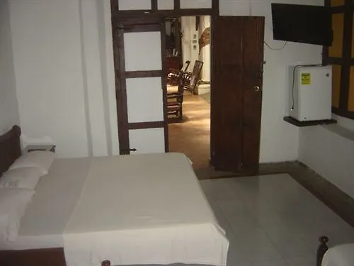 Hotel Nueva Granada Santa Marta 2*, Santa Marta (Magdalena) Colombia